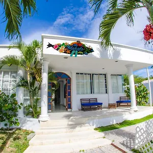 Mahalo House - Tu Casa En Isla - Alojamento de Acomodação e Pequeno-almoço